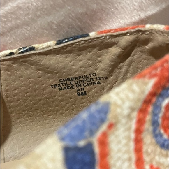 Nine West (9West) size 9 orange and blue paisley summer wedges - Picture 7 of 9